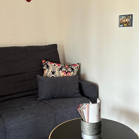 Appartement Les Flo Location à Aigues-Mortes Extérieur photo