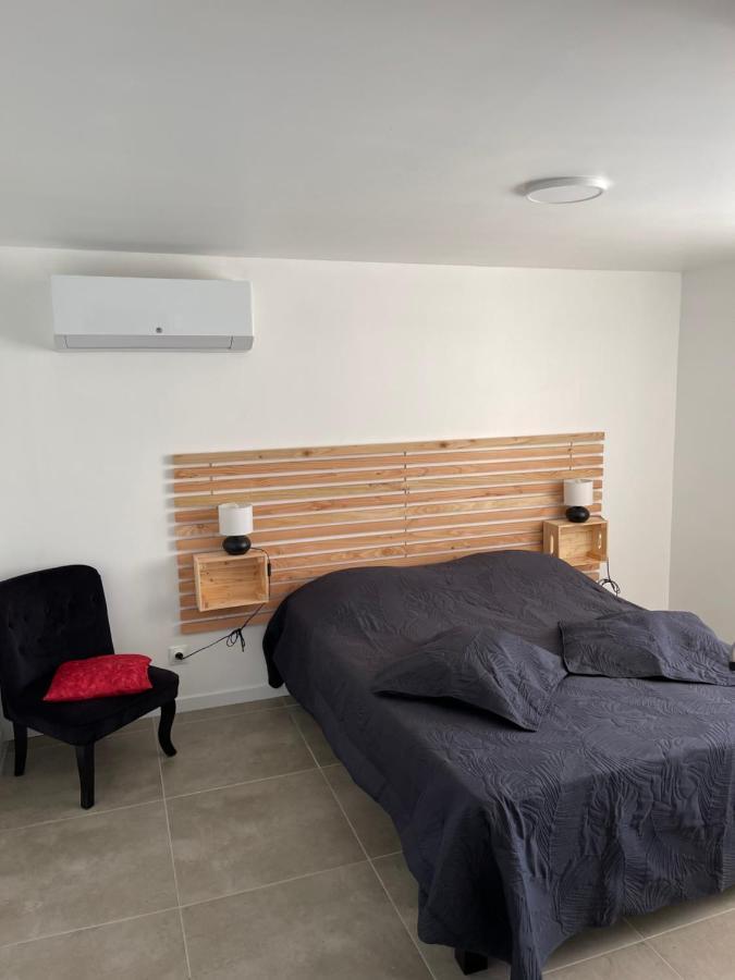 Appartement Les Flo Location à Aigues-Mortes Extérieur photo